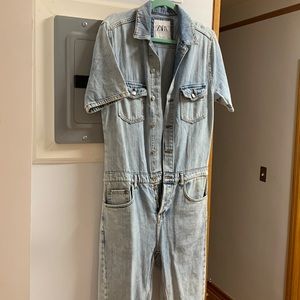 Zara Denim Jumpsuit Short Sleeves Light Wash